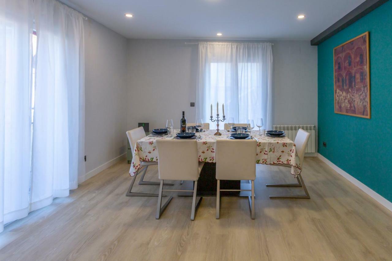 Gran Via Deluxe Lejlighed Granada Eksteriør billede
